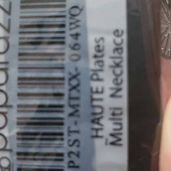 Paparazzi silver and gold hammer metal necklace and earings - Picture 4 of 4